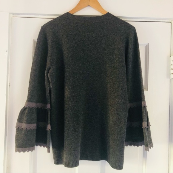 Two Bees Cashmere Sweater with Bell Sleeve M - Picture 4 of 7